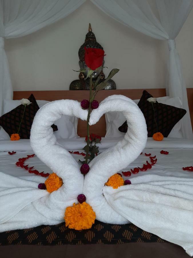 विला The Satya